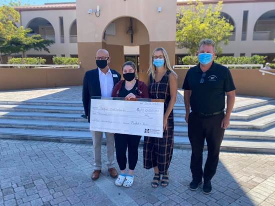 Foundation for Lee County Public Schools awards two $10,000 scholarships to FSW